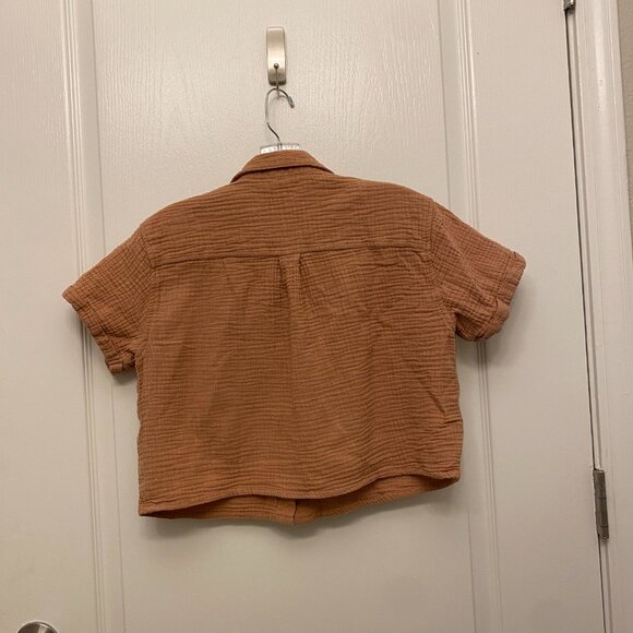 Textured button-front shirt - Picture 2 of 3